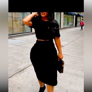Black skirt set… Crop top and midi skirt